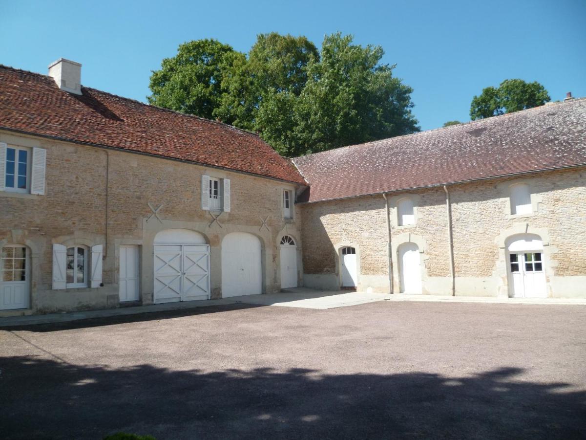 Chateau Du Mesnil Soleil , Gites Et Chambres D'Hotes Damblainville Exterior photo